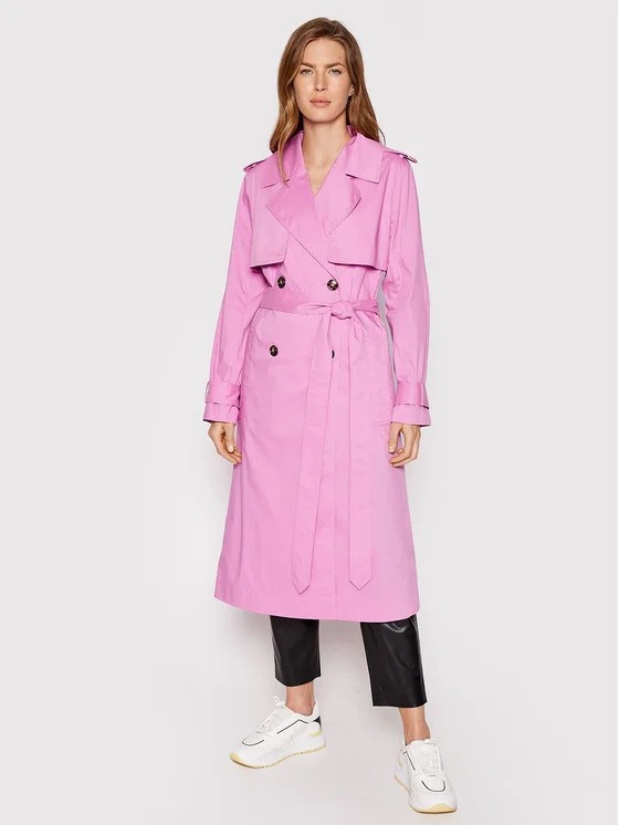 Różowy trencz wiosenny