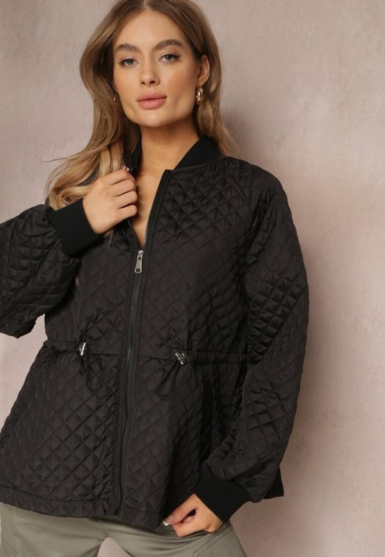 Kurtka pikowana dla 60-latek