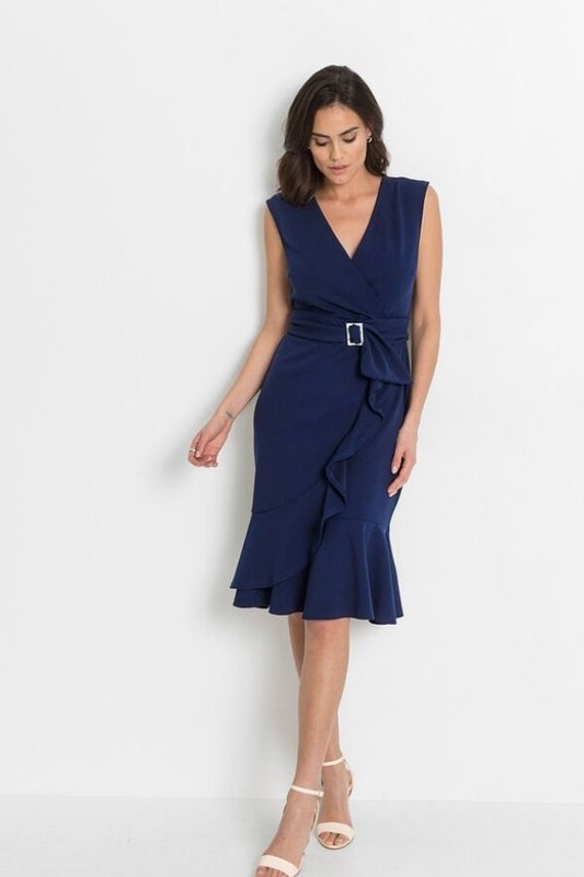 Elegancka sukienka kopertowa na uroczystą okazję