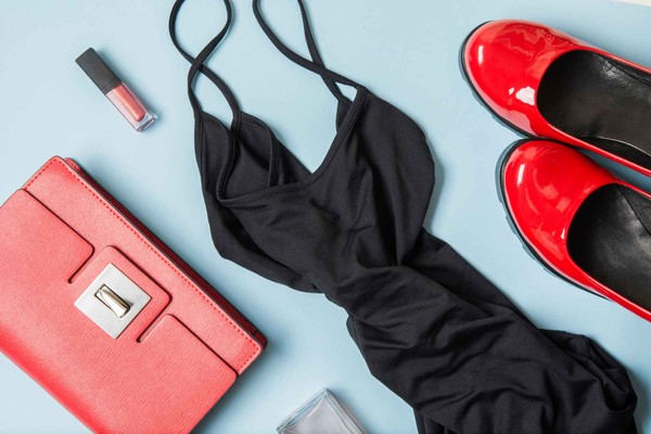 Sukienka mała czarna