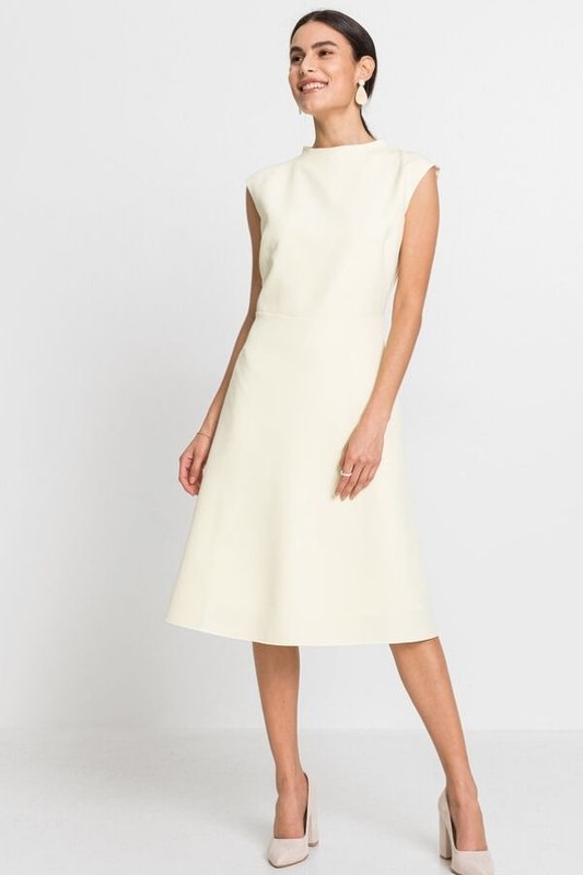 Sukienka trapezowa na komunię dla mamy