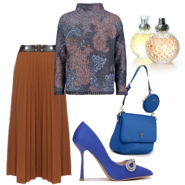 Brązowa plisowana spódnica w połączeniu z granatem