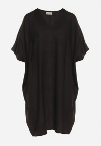 Czarna Bawełniana Sukienka o Pudełkowym Kroju z Dekoltem w Serek Vikonia