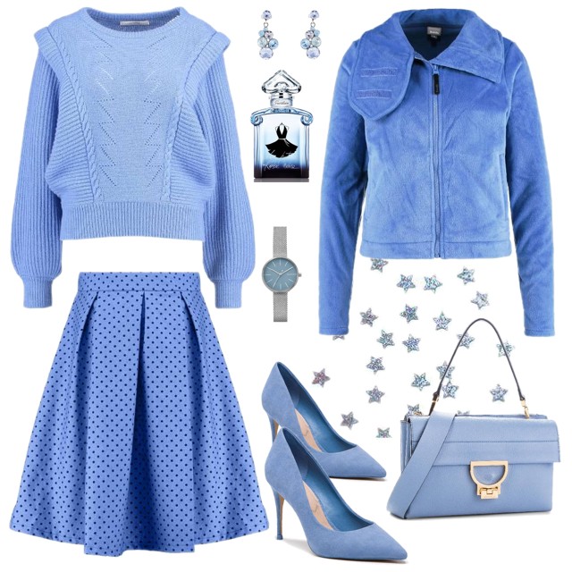 Z czym nosić niebieską rozkloszowaną spódnicę  z kontrafałdami? 